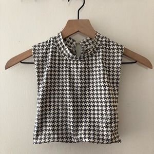 High neck Houndstooth top